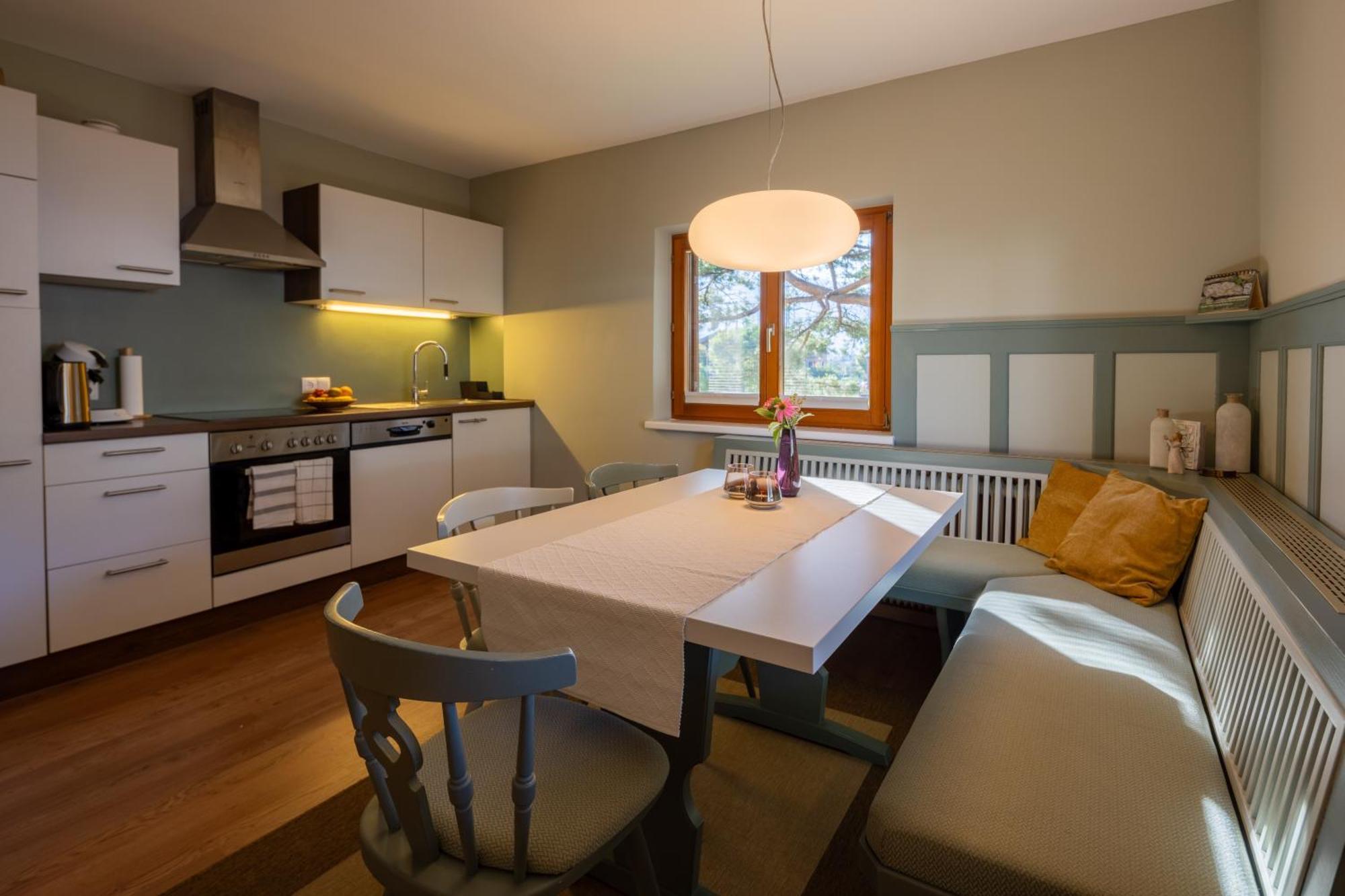 Haus Christina - Romantik Suite Bürs Zewnętrze zdjęcie