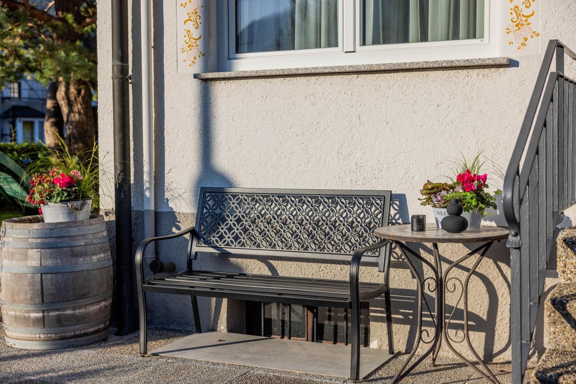 Haus Christina - Romantik Suite Bürs Zewnętrze zdjęcie